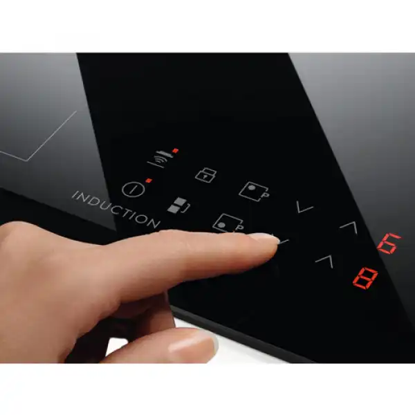 ELECTROLUX Ugradna ploča LHR3233CK