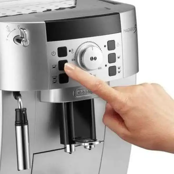 DeLonghi Aparat za kafu ECAM220.30.SB