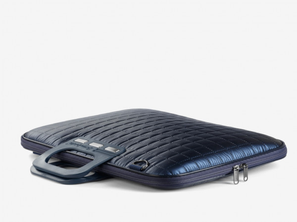 BOMBATA Torba 100gr 15,6''/16'' Plava (E00879 11)