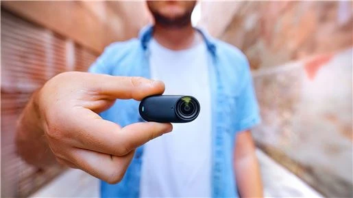 Insta360 GO 3S Standard Edition Midnight Black