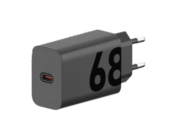 MOTOROLA 68W TurboPower USB-C Black Punjač
