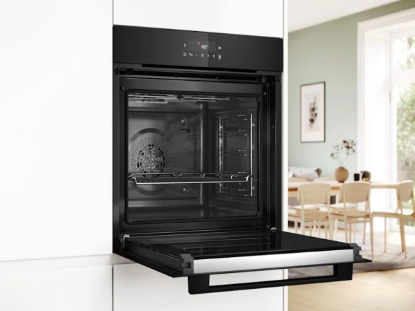 Ugradna rerna BOSCH HBA571BB4