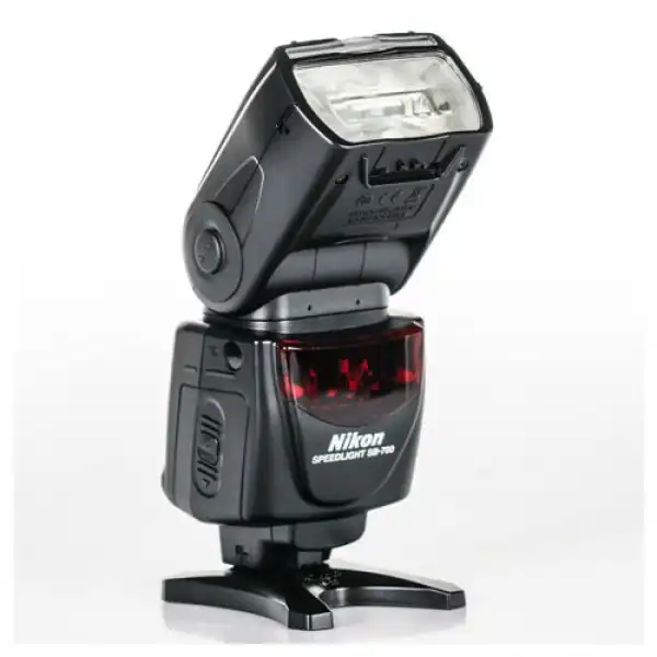 NIKON SB-700 AF Speedlight