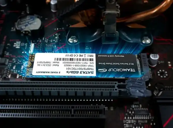 https://www.laptopcentar.rs/images/products/big/30703.webp