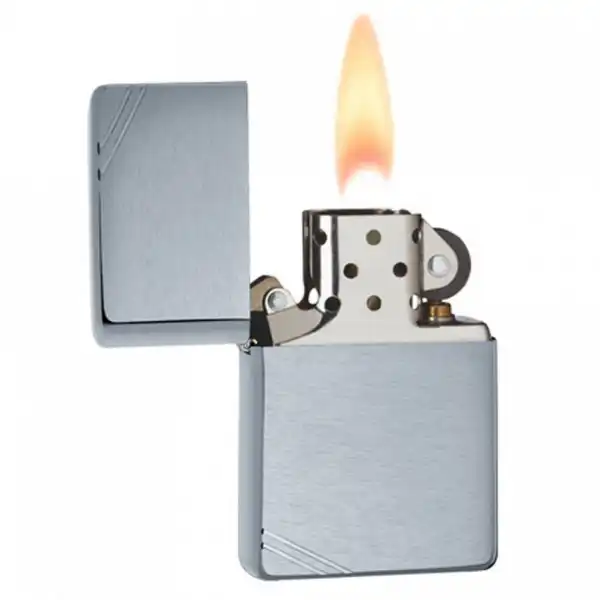 ZIPPO Upaljač -VIintage Slashes Brush