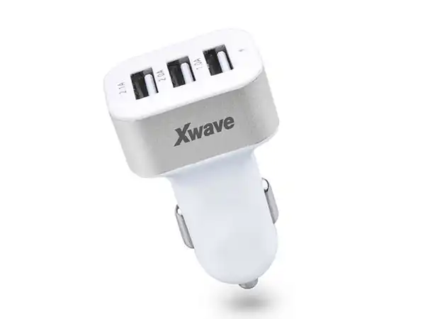 USB auto punjač  za mobilne, tablete, 3 xUSB, 5V srebrno-bela ( 108483 )